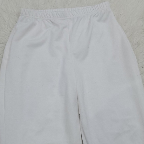 SOLD || PrettyLittleThing Sweatpants - Picture 4 of 7